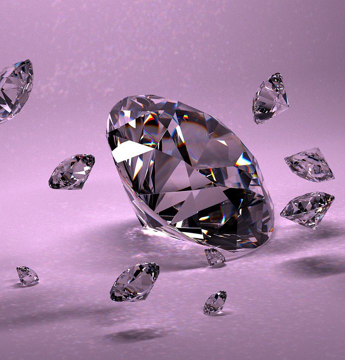 Pierścionki z diamentami – co poleca producent precjozów z diamentami?